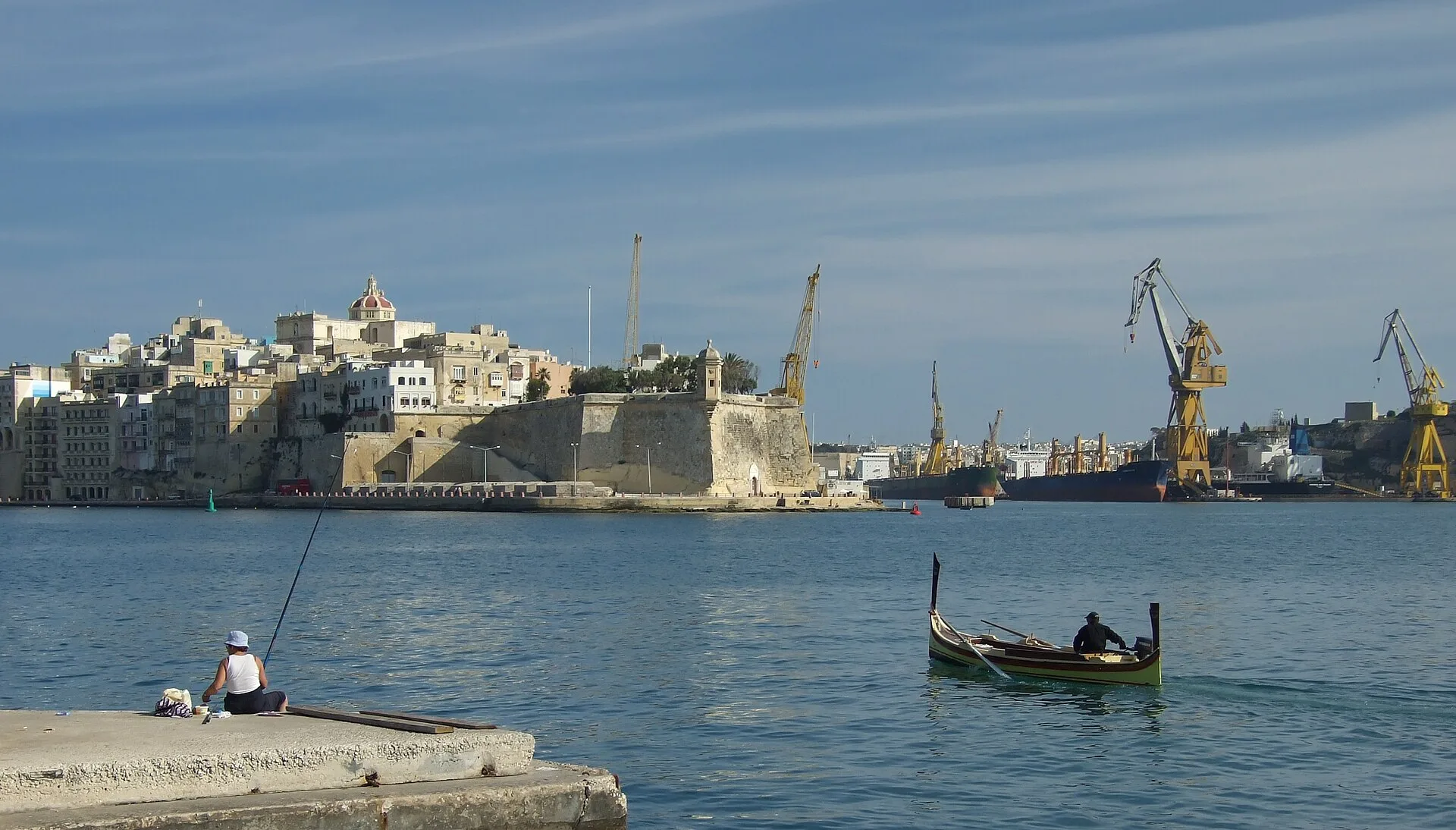 Iniala Harbour House in Valletta met traditionele Maltese balkons en uitzicht over de Grand Harbour